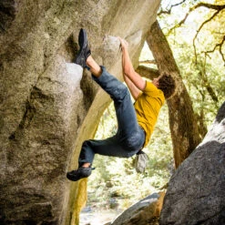 Black Diamond Momentum - Men's 15 Black Diamond Momentum - Men's -Climbing Equipment adam c 20170313 3259 36128.1626822384