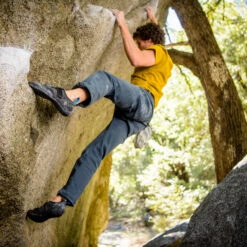 Black Diamond Momentum - Men's 14 Black Diamond Momentum - Men's -Climbing Equipment adam c 20170313 3269 61949.1626822380