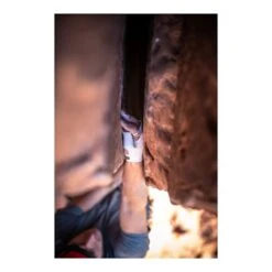 Black Diamond BD Crack Gloves -Climbing Equipment andyearl 10042019 bde 4797 rsz 63213.1626823261