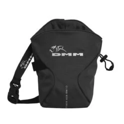 DMM Traction Chalk Bag -Climbing Equipment c63 14038 cb32bk traction chalk bag black rsz 35828.1665183459