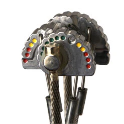 Metolius Ultralight Offset TCU 15 Metolius Ultralight Offset TCU -Climbing Equipment offset tcu head 1 77910.1626822319